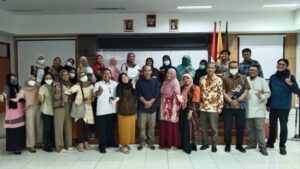 PENANDATANGANAN PERJANJIAN KERJA SAMA DAN PELATIHAN RSPO ISPO FAKULTAS TEKNIK INDUSTRI PERTANIAN UNIVERSITAS PADJADJARAN