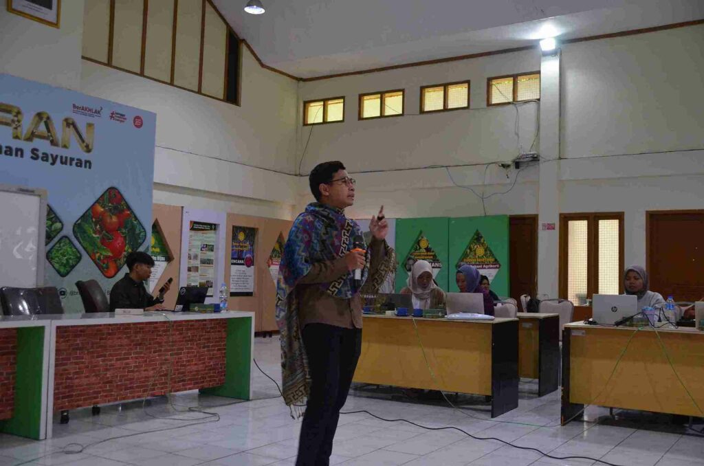 Pelatihan Service Excellent BRMP Sayuran Lembang - 3