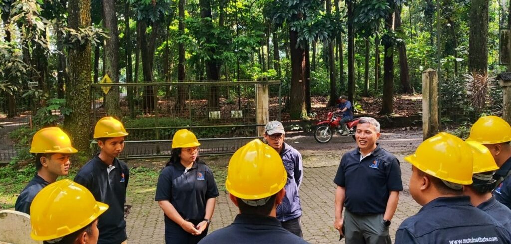 Pelatihan penghitungan Nilai Ekonomi karbon Mutu Institute dan Borneo Hijau Lestari Group -1