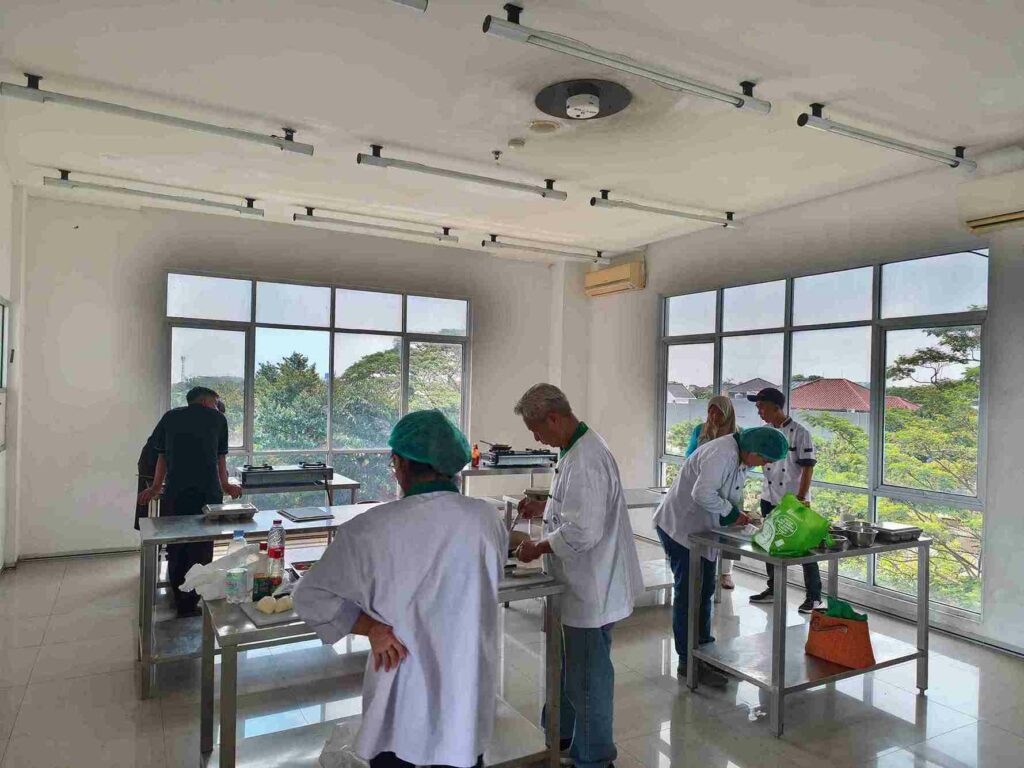 Pelatihan dan Sertifikasi Chef SPPG MBG April 2026 - 2